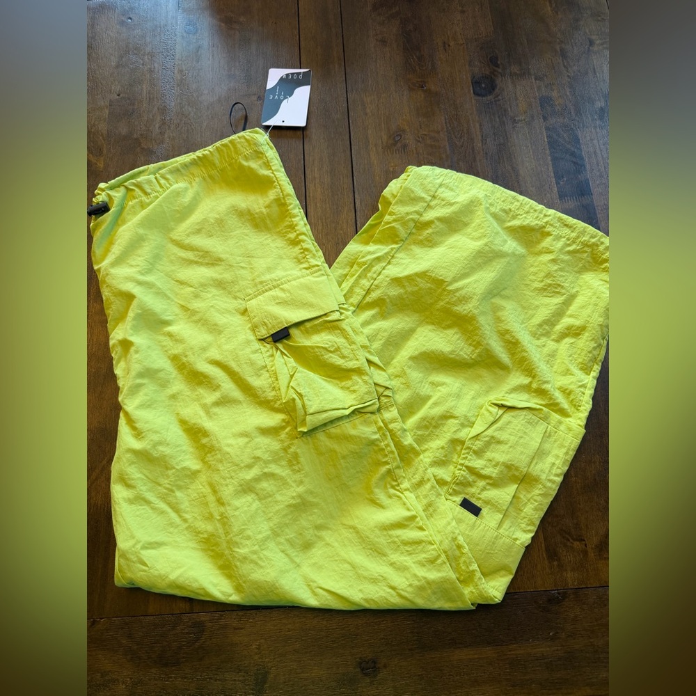 Women’s Lovepoem neon cargo pants